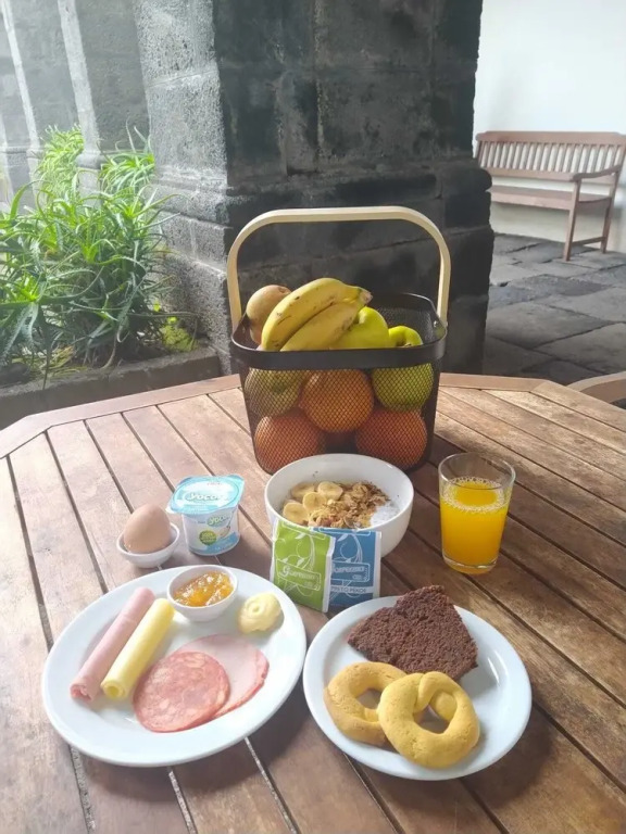 Azores Youth Hostels - Pico