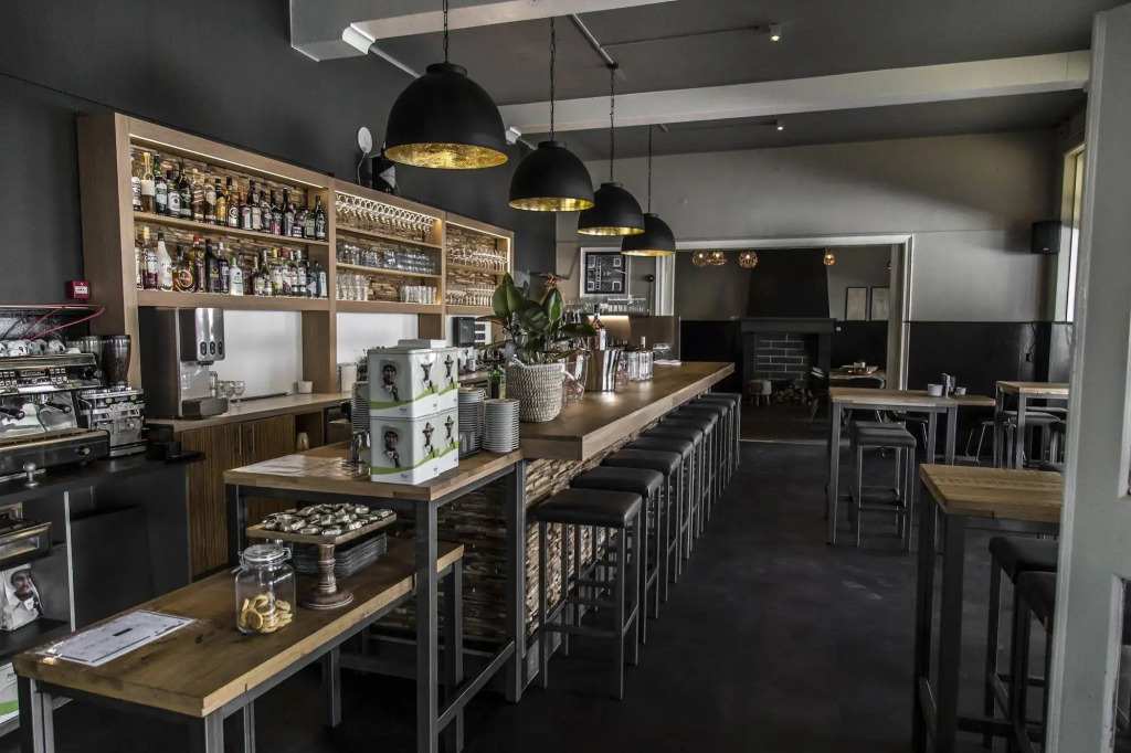 Linge Hotel Elst