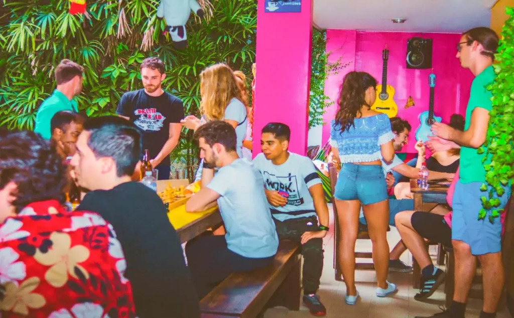 The Pelican Larry Hostel
