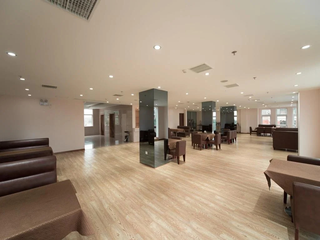 Jiujiang Jinhui Holiday Hotel