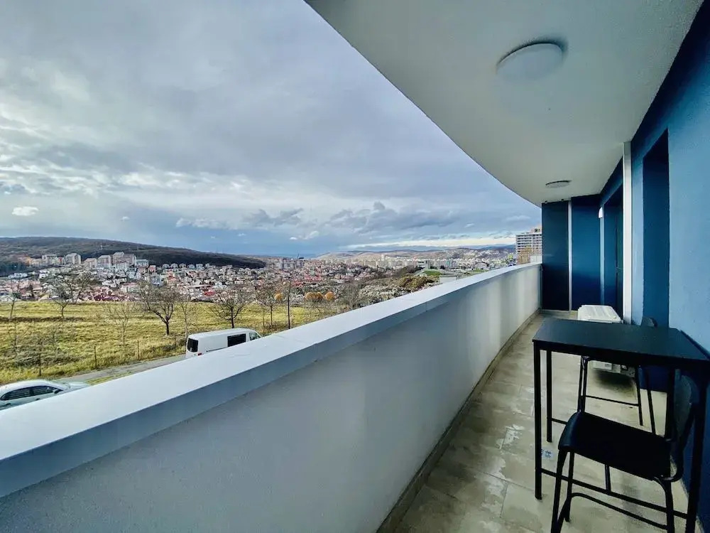 1Bdr Wings Apartment