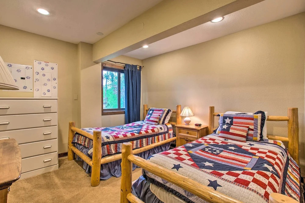Sprawling Fraser Cabin w/ Private Hot Tub & Deck!