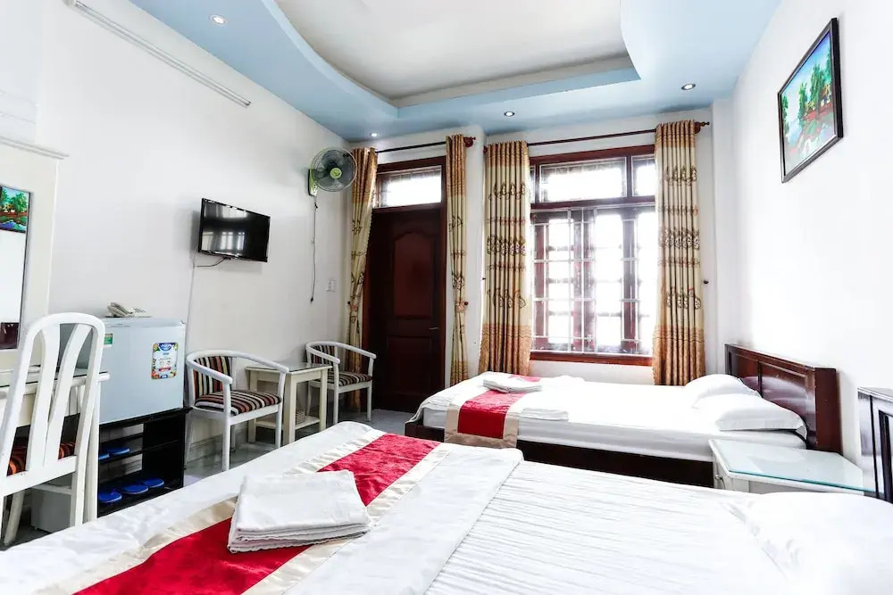 Anh Quoc Hotel
