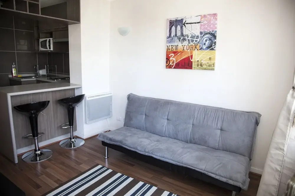 Acero Apartment
