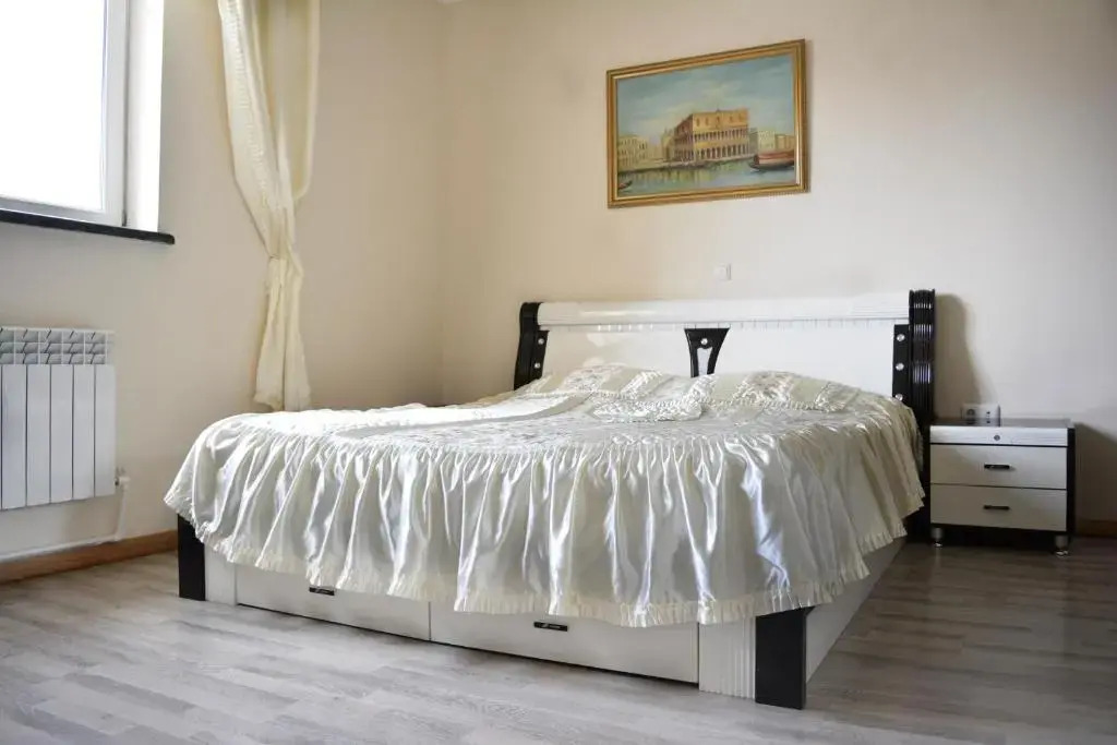 Family Hotel