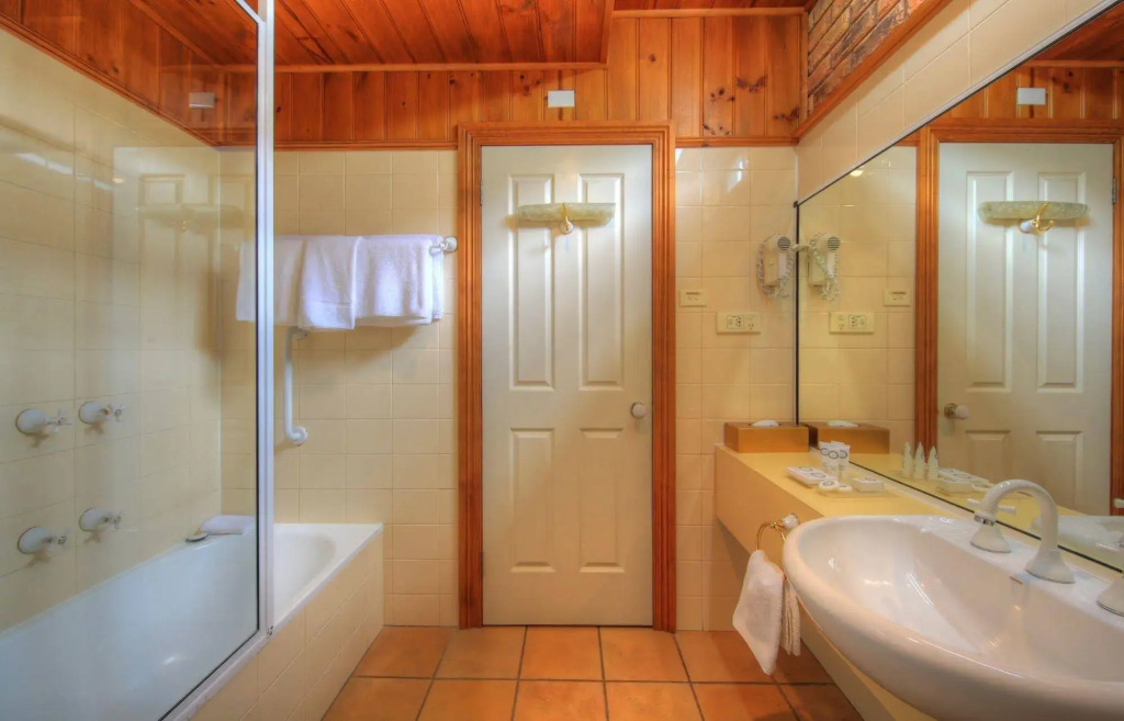 Stanley Village Waterfront Accommodation