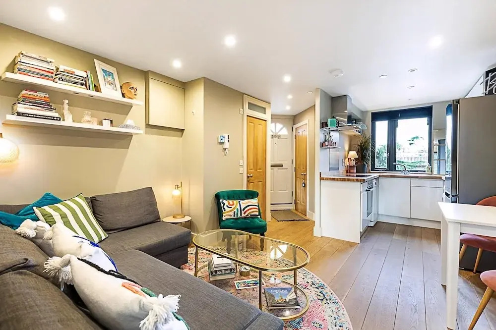 A Stylish Haven Near Portobello Road