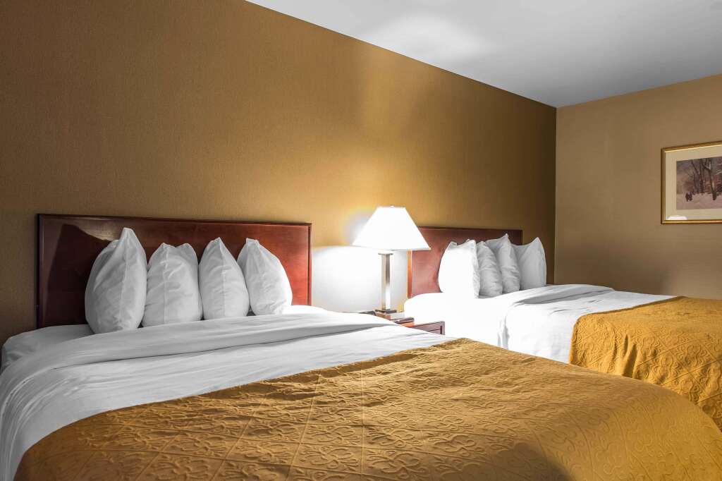 Ramada Plaza by Wyndham Montreal