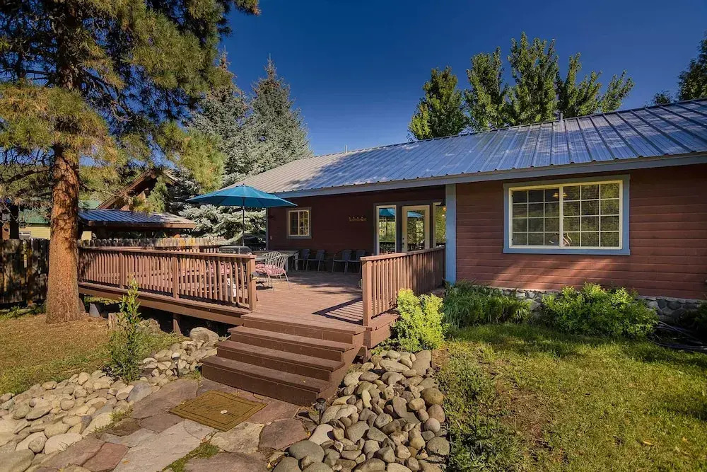Cozy Home w/ Hot Tub: 7 Mi to Pagosa Hot Springs