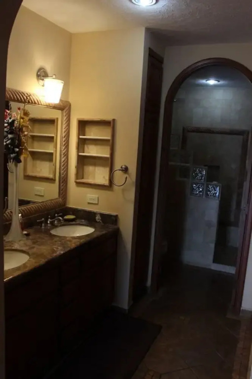 Casa Blanca 2BR CC 405-v by Casago