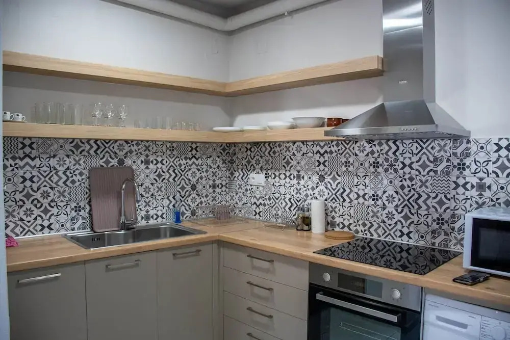 Avres Apartments