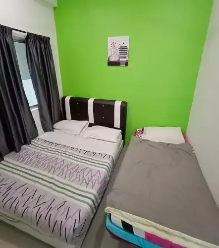 Camerons Square Apartment