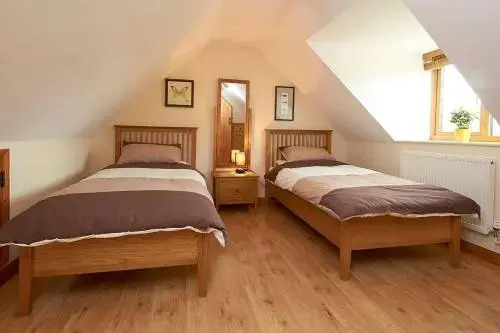Shepherds Spring Cottages