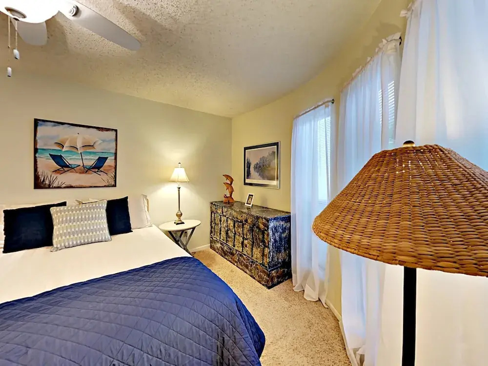 Fortuna Bay #4 - One Bedroom Condo
