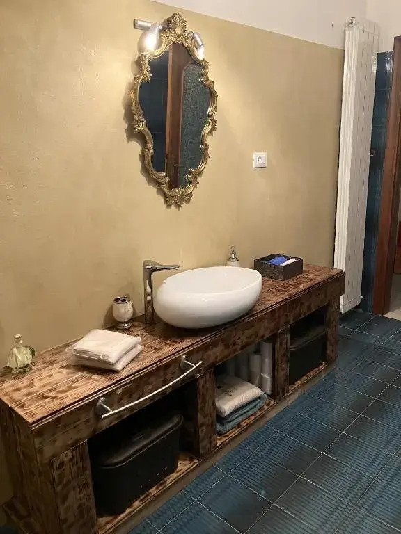 3 bedrooms house with sea view spa and enclosed garden at Collecorvino