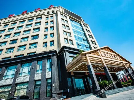 Runhua Business Hotel