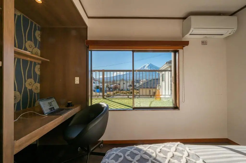 OriOri House Hotel Mt Fuji view 全室富士山ビューの貸切り宿 折々