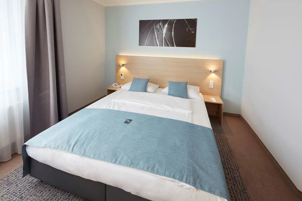 Отель Four Points Flex by Sheraton Goettingen