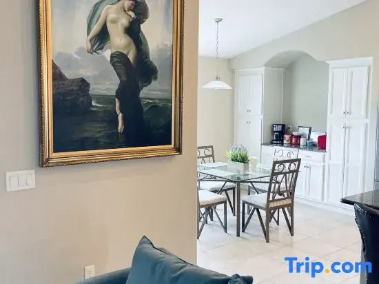 Modern and Spacious 4 Bedroom Home