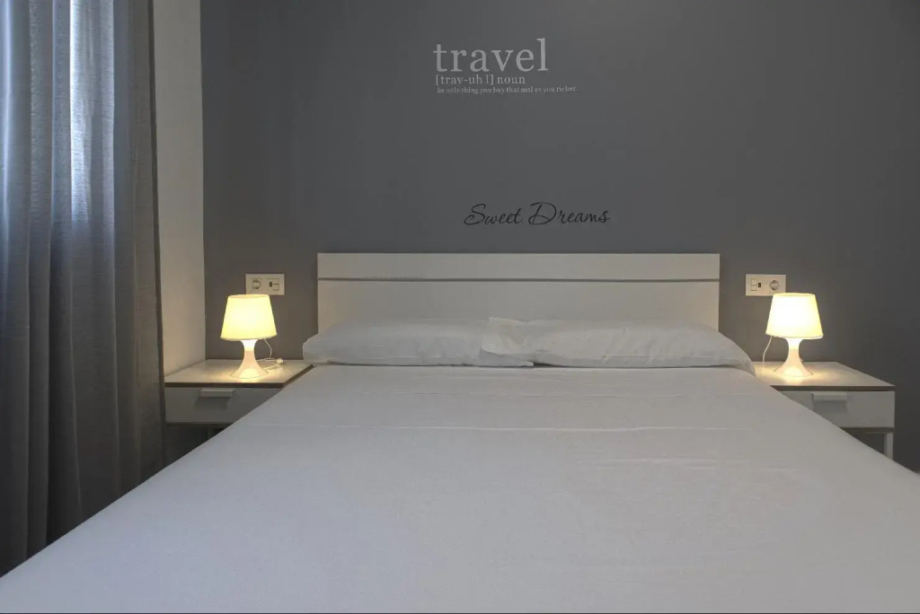 BF Rooms Almeria Centro