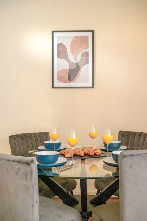 Charming 1BR in London's Westminster
