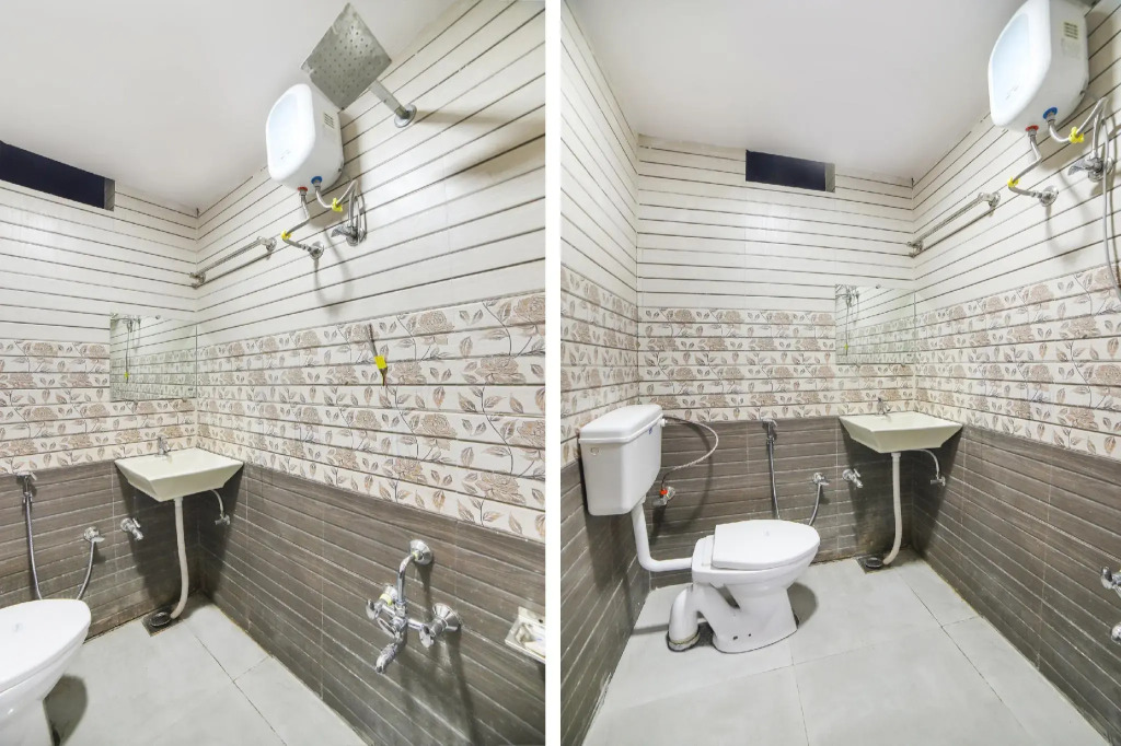 OYO 67345 Hotel Anjani Inn