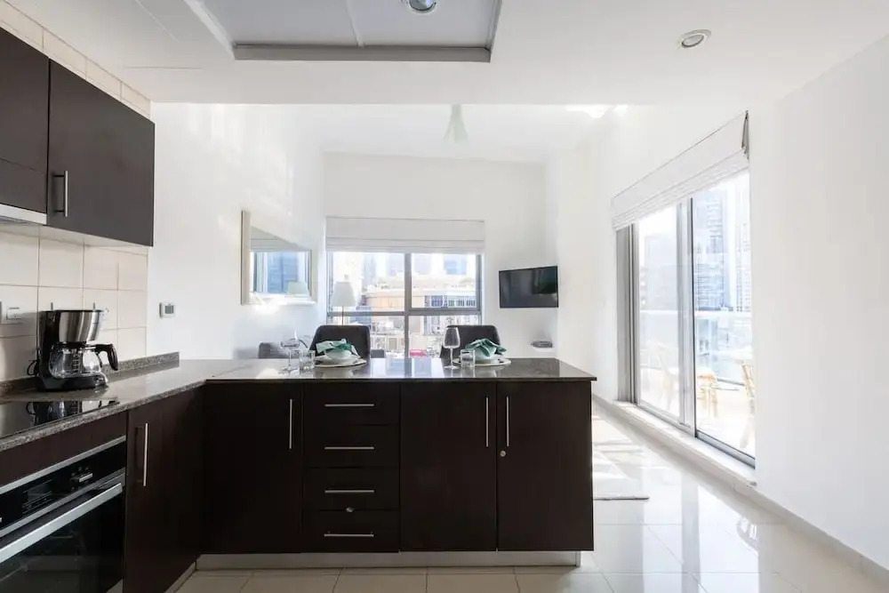 1BR Tranquil Space With Incredible Marina Views!