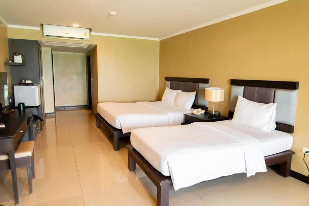 Royal Phala Cliff Beach Resort