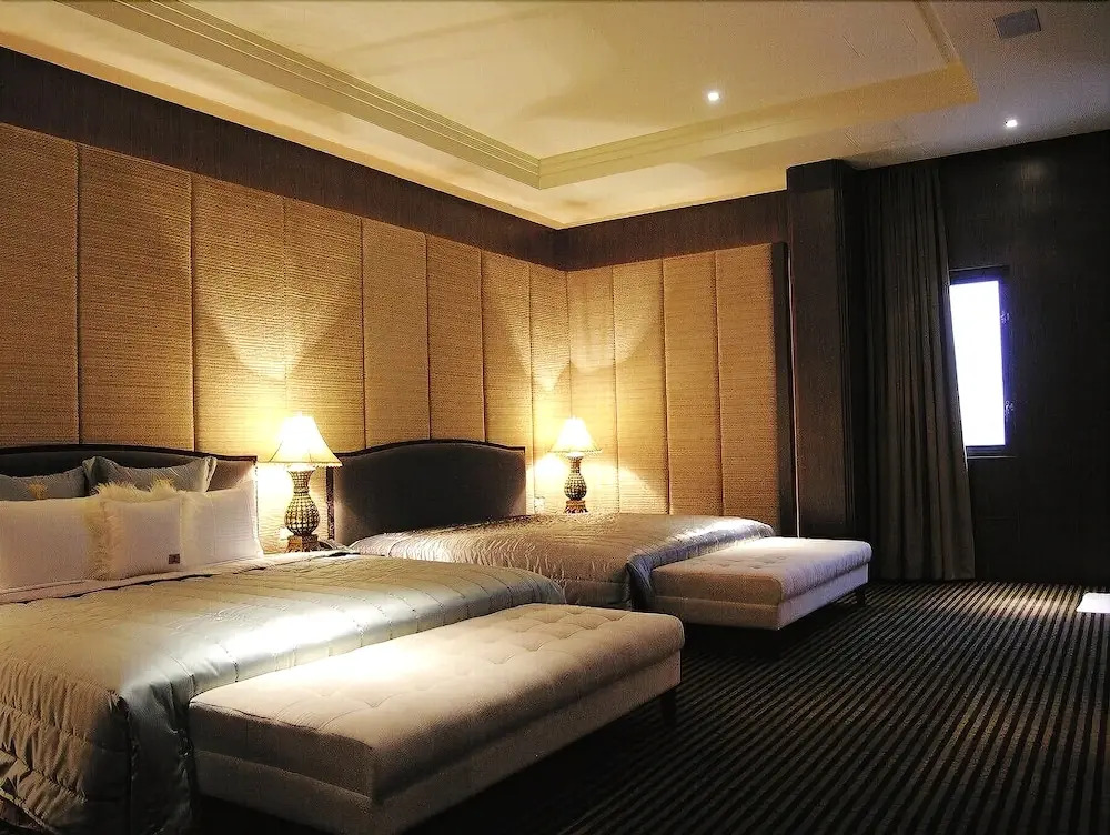 Mos Motel