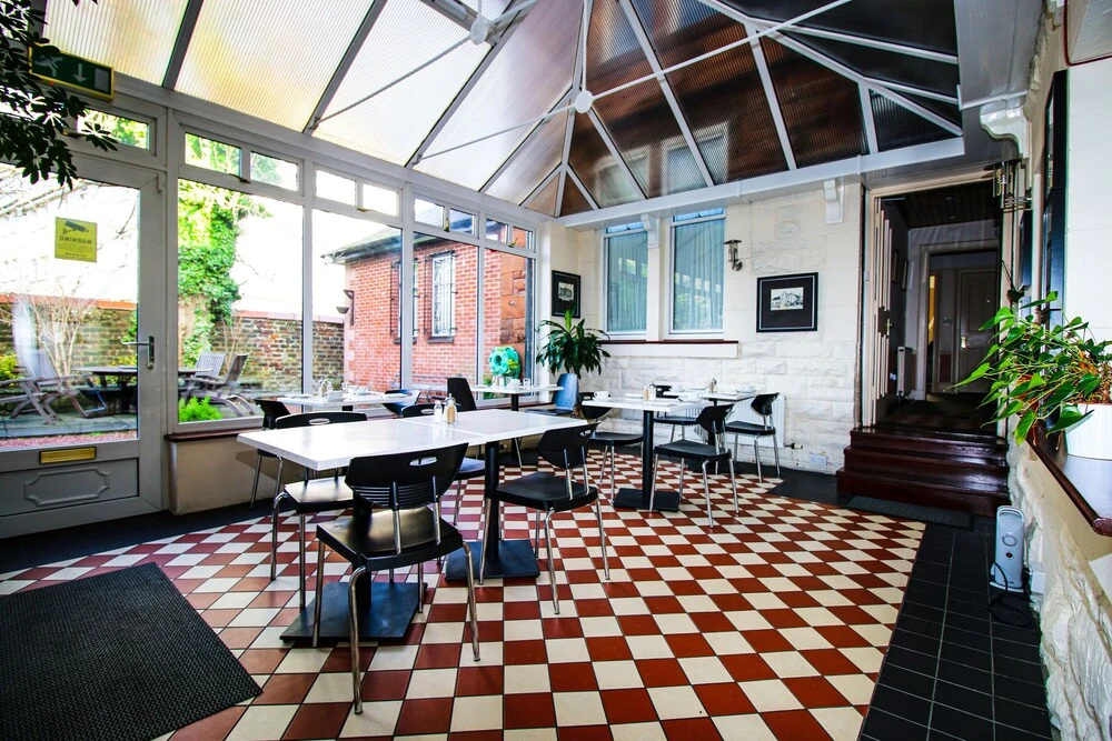 Glasgow Guest House