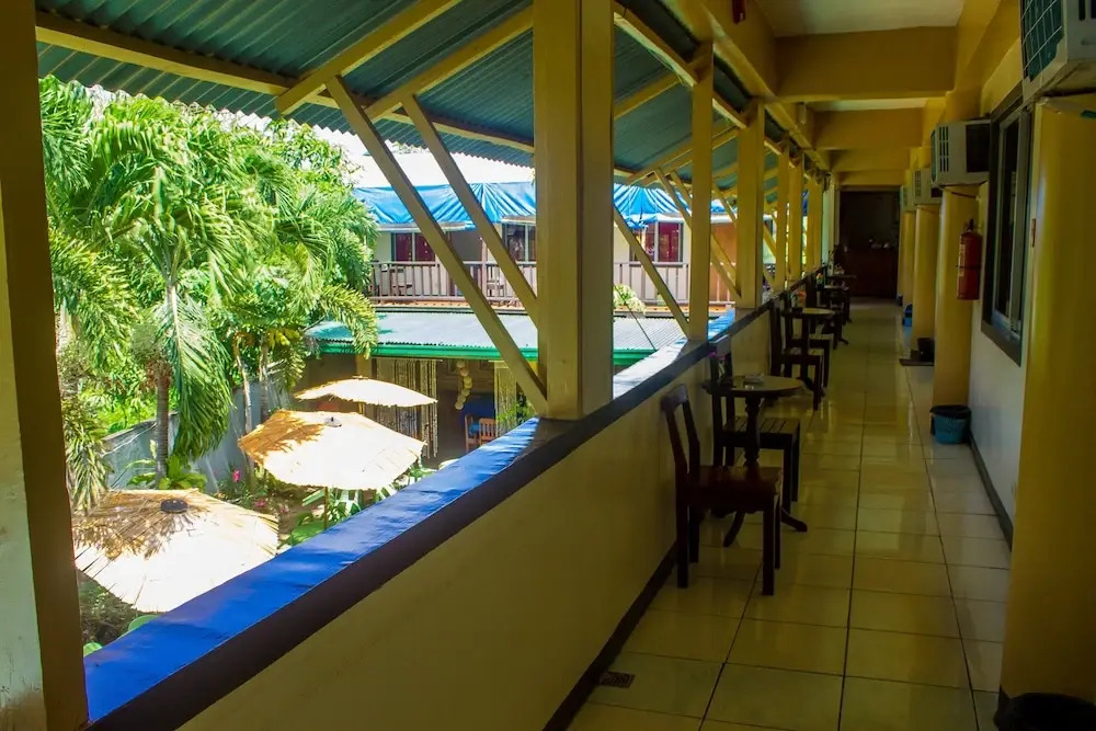 Remari Pension And Resto Bar
