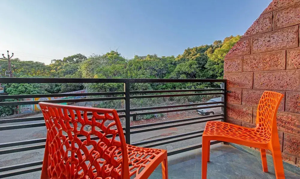 Treebo Trend Hotel Green Woods