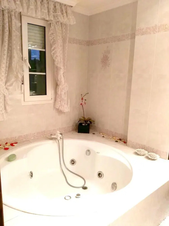 Mansion With 4 Bedrooms in Congosto, With Private Pool, Enclosed Garde