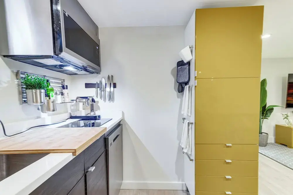 2 Mi to Downtown Denver: Stylish Gem w/ Fireplace!
