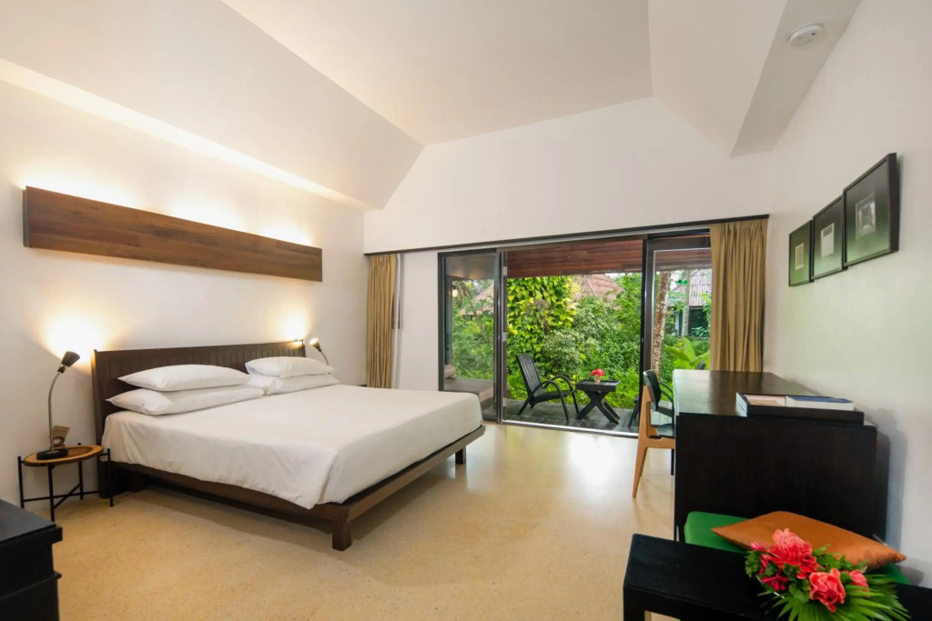 Haadson Resort