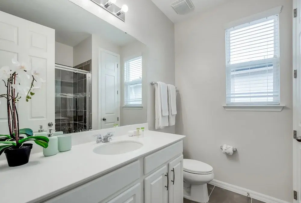 1552 Nassau Point Trail