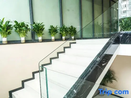 Yida Hotel (Tongnan Gongyi Beidu)