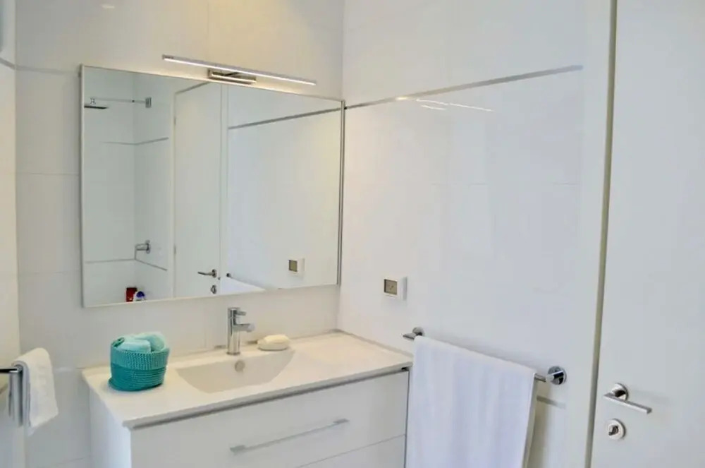 Beautiful Apt Design Pkg included TL13