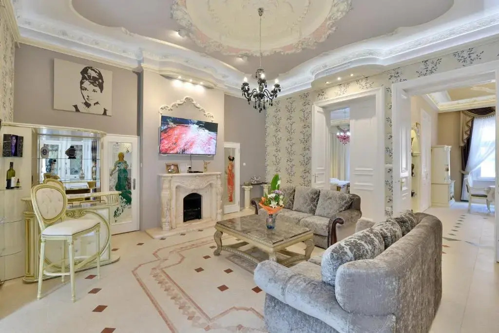 Roza Luxury Apartment