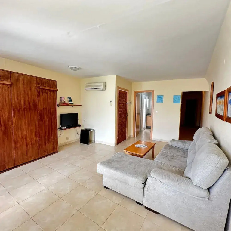 Voramar 3A in Roses With 1 Bedrooms and 1 Bathrooms