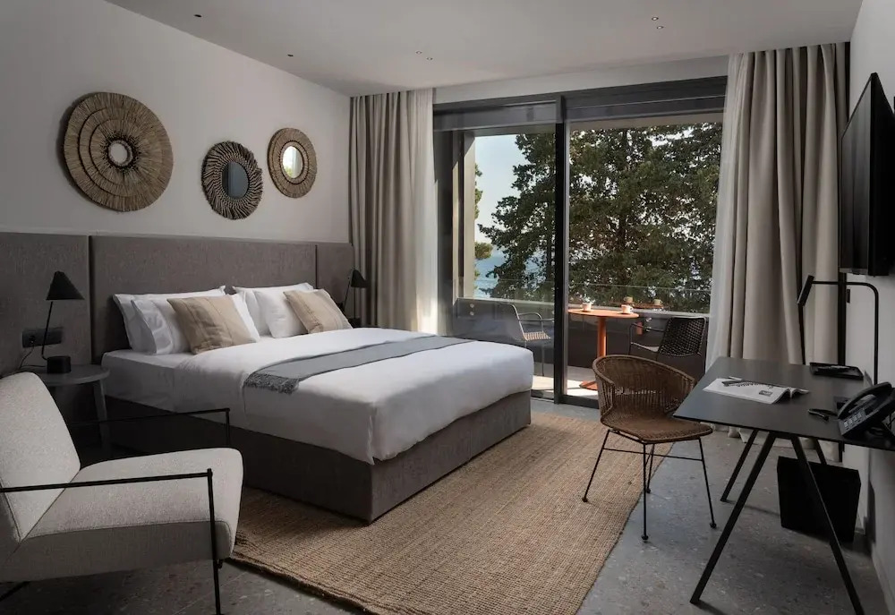 La Vista Suites