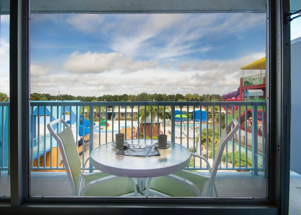 Ramada by Wyndham Flamingo Water Park