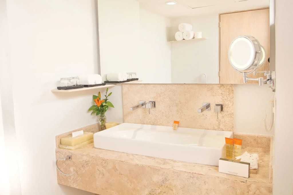 Sunscape Dorado Pacifico Ixtapa Resort & Spa- All Inclusive