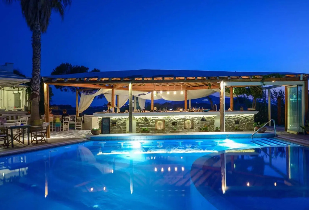 Alkyoni Beach Hotel