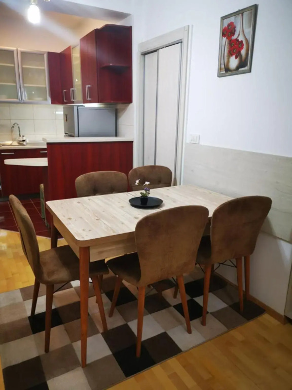 Splendid Two Bedroom Apartment Anastas Mitrev 25