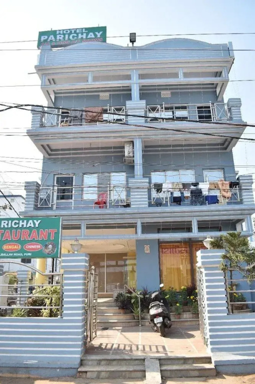 Hotel Parichaya