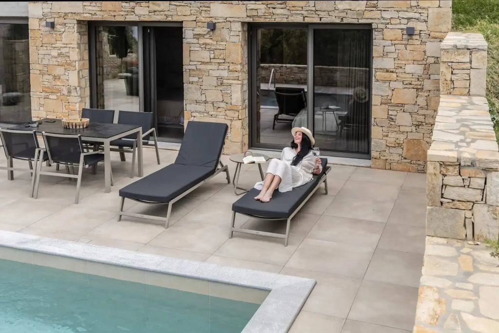Fari Stone Villas