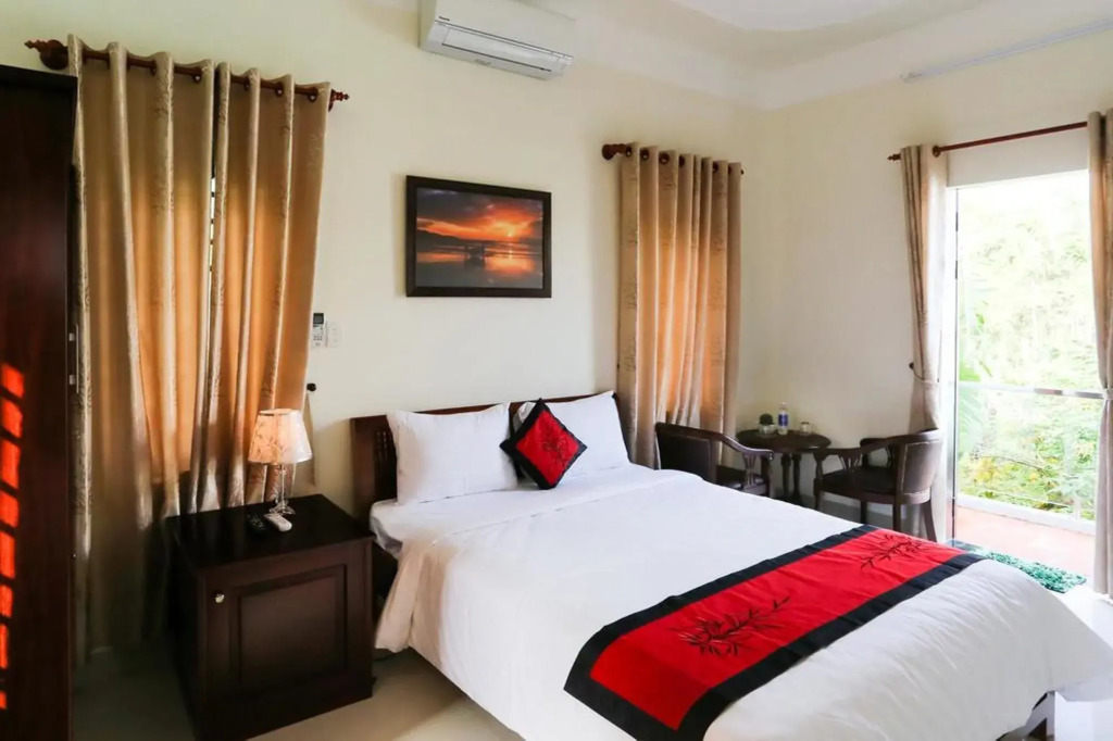Viet Nhat Homestay