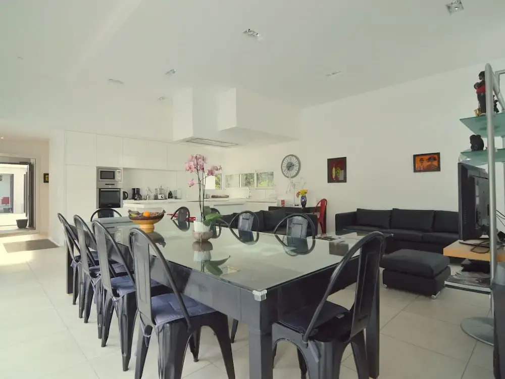 Design Villa With Private Wellness, 700m From the Beach and all Amenities