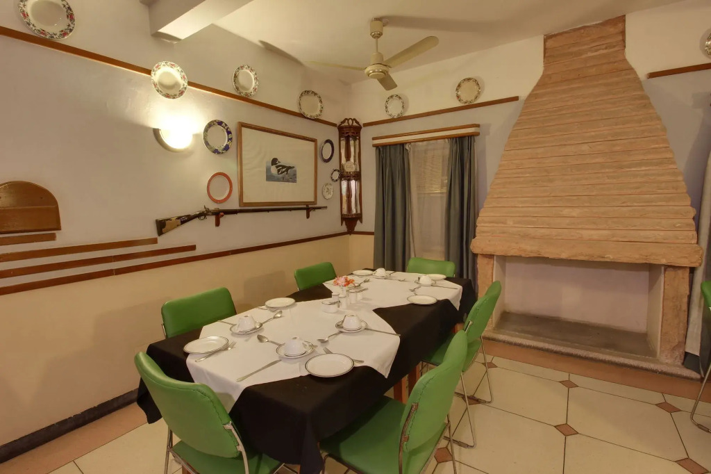 Hotel Inn Season - Art Deco Heritage Hotel in Jodhpur